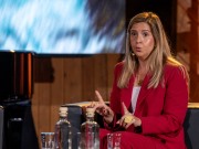 Ministra da Cultura defende aposta precoce na cultura