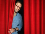 Ilusionista Helder Guimarães abre estúdio no Porto com novo espetáculo