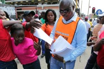 Moçambique considera “bastante lamentável” ataque a imigrantes na África do Sul