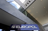 Europol desmantela rede que transportava vietnamitas para a Europa