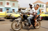 Governo são-tomense reduz preços de combustíveis pela quarta vez em menos de um ano