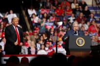 Governador recua e diz que não há certezas sobre morte anunciada de dois soldados em Washington