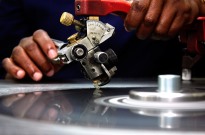 Angola vai contribuir com 7,1 ME para organização mundial de promoção de diamantes