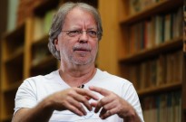 Honoris Causa a Mia Couto reconhece “profunda dimensão humanista” do escritor moçambicano - PR