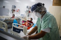 Covid-19: Pandemia já soma mais de 495 mil mortos e 9,8 milhões de infetados