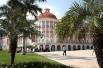 Bancos angolanos podem manter atividades de investimento até 2030