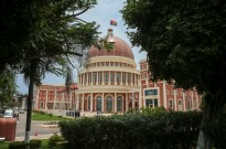 Parlamento angolano aprova execução do OE 3º trimestre de 2025 com défice de 334,7 ME