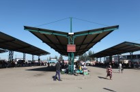 Governo moçambicano entrega na segunda-feira 100 autocarros a 15 autarquias