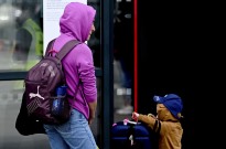 UE prolonga proteção de refugiados ucranianos até março de 2025