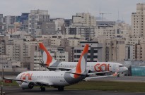 Companhias aéreas do Brasil alertam para impacto da subida do petróleo