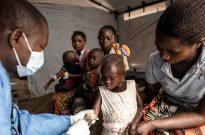 Moçambique aposta na testagem local para conter surto de mpox