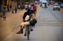 Atividade económica em Moçambique acelera em março apesar de falta de liquidez