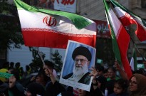 Líder iraniano recusa rendição e adverte contra intervenção dos EUA no conflito com Israel