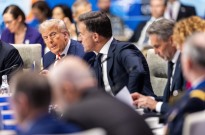 Trump rejeita que Teerão consiga voltar a enriquecer urânio a curto prazo