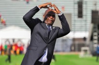 Presidente de Moçambique pede que jovens rejeitem “evangelho do ódio”