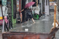 Macau desce nível de alerta à medida que tufão Wipha se afasta