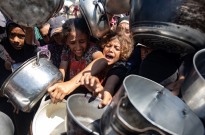 Fome mata mais oito pessoas em Gaza incluindo bebés