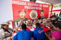 Presidente venezuelano considera um "sucesso" início do alistamento de milicianos