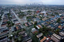 Nova Orleães marca 20º aniversário do furacão Katrina com memoriais solenes e música
