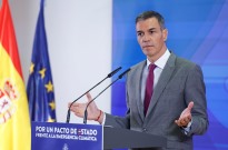 Governo de Espanha quer assumir 83.252 ME de dívida das regiões mas maioria rejeita