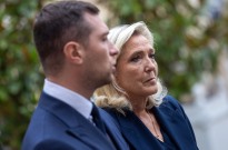 Extrema direita francesa pede eleições rápidas se governo cair