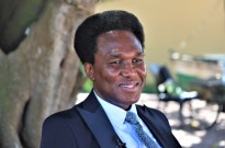 Mondlane rejeita que manifestações em Moçambique sejam “criminosas”