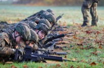 Deputados alemães aprovam 50 mil milhões de euros em compras militares