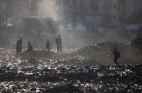 Médio Oriente Defesa Civil de Gaza anuncia cinco mortos num ataque israelita a uma escola abrigo