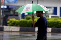 Pelo menos 13 pessoas morreram nas inundações que atingiram a Indonésia