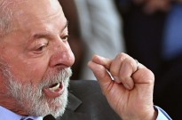 Lula anuncia que vai vetar lei que reduziria pena de prisão de Bolsonaro