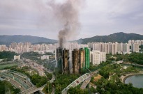 Novo balanço aponta para 75 mortos no incêndio em Hong Kong