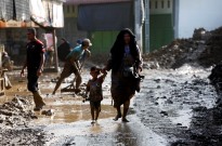 Pelo menos mil mortos e mais de 800 desaparecidos em inundações no sudoeste asiático