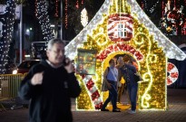 Luso-venezuelanos levam iguarias portuguesas para a mesa de Natal apesar da crise