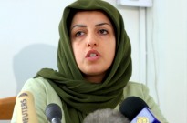 Tribunal iraniano condena Nobel da Paz Narges Mohammadi a mais sete anos e meio de prisão