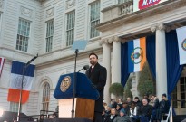 Israel acusa autarca muçulmano de Nova Iorque de lançar "gasolina antissemita"