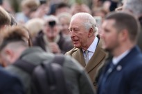 Rei Carlos III diz que a lei deve seguir o seu curso na investigação sobre o seu irmão