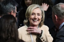 Hillary Clinton alega nunca ter conhecido criminoso sexual Jeffrey Epstein