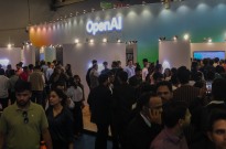 Diretora de Robótica da OpenAI demite-se devido a acordo com Pentágono