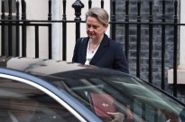 Governo britânico vai reduzir ajuda externa a Moçambique