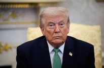 Trump prolonga até seis de abril  ultimato para que o Irão reabra estreito de Ormuz