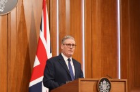 PM britânico considera que permanecer na NATO "é do interesse dos EUA"