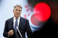 Austrália vai investir mais 33 mil milhões de euros na defesa na próxima década