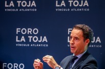 Representante da NATO defende que Europa deve continuar a confiar nos EUA