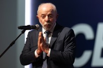 Lula critica EUA e afirma que Brasil não aceita ser tratado como ‘republiqueta’