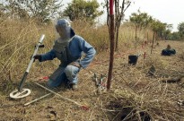 Angola vai pedir pela terceira vez mais anos para se livrar de minas antipessoal