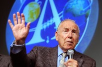 Morreu ex-astronauta Jim Lovell, comandante da missão Apollo 13