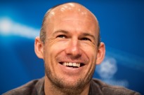"Foi por amor" que Robben voltou ao Groningen um ano após terminar carreira