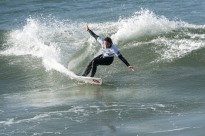 Surfista Francisca Veselko conquista primeira etapa das Challenger Series