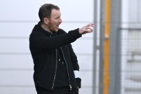 Ian Cathro quer Estoril Praia a fazer um “jogo completo” para vencer Santa Clara