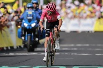 Ben Healy fugiu para a amarela e Simon Yates para a vitória na 10.ª etapa da Volta a França